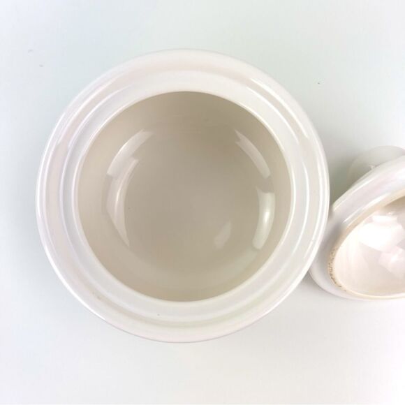 Vintage Pfaltzgraff Gazebo White Sugar Bowl With Lid - Picture 5 of 9